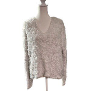 Renvy‎ White Sweater Size Small